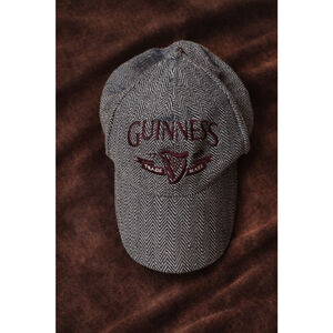 Vintage Y2K Guinness Tweed Hat – Wool Blend Herringbone Cap